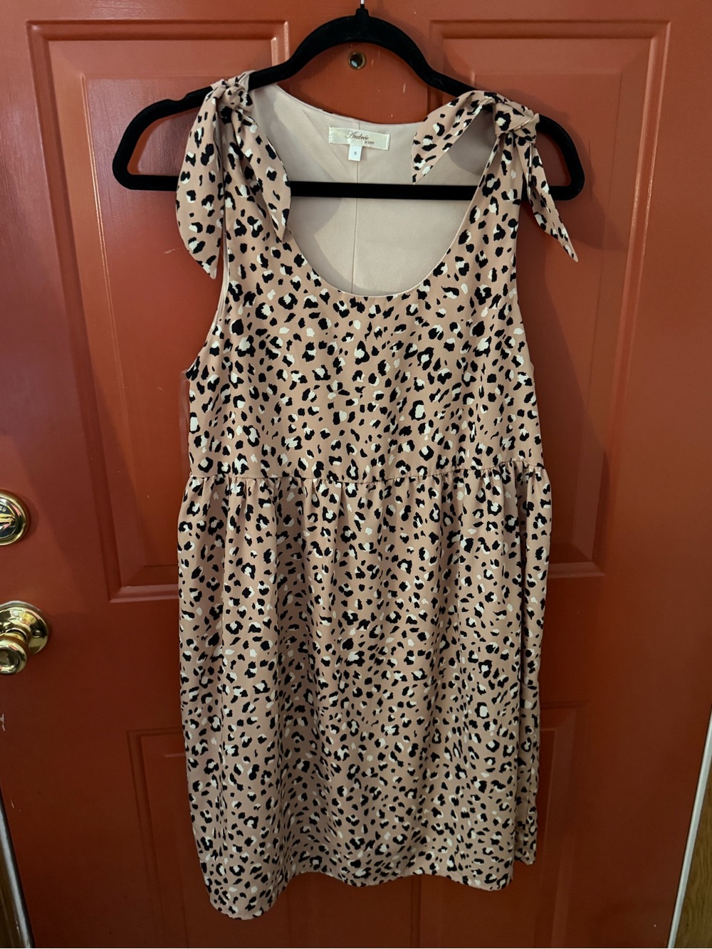 ANDREE BY UNIT beige and black dress with satin label leopard size small